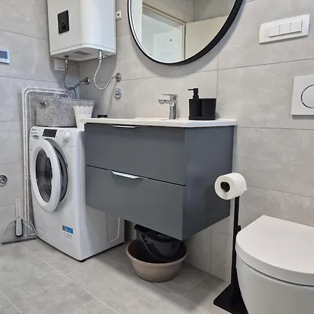 Apartment Natalija 2 *